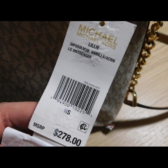 MK Vanilla Double Chain Shoulder Bag - Picture 5 of 8